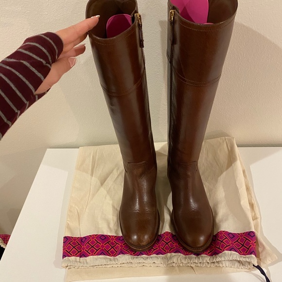 Tory Burch Kieran Leather Logo Riding Boots - Picture 3 of 8